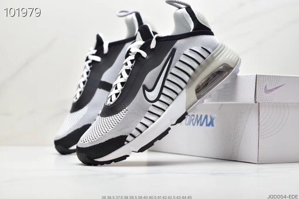 Women Nike Air Max Vapormax 2090 Flyknit White Black Shoes